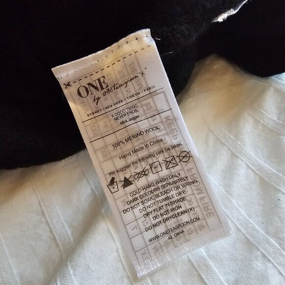 One Teaspoon 100% Merino Wool Knit Funnel Neck Dress - Black - Sz XS - Picture 4 of 16